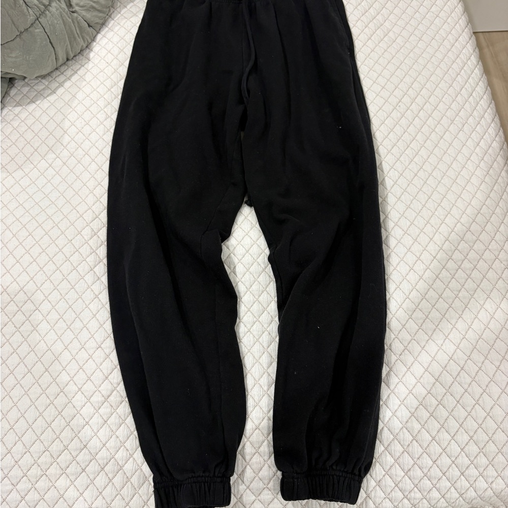 Garage Black sweats
